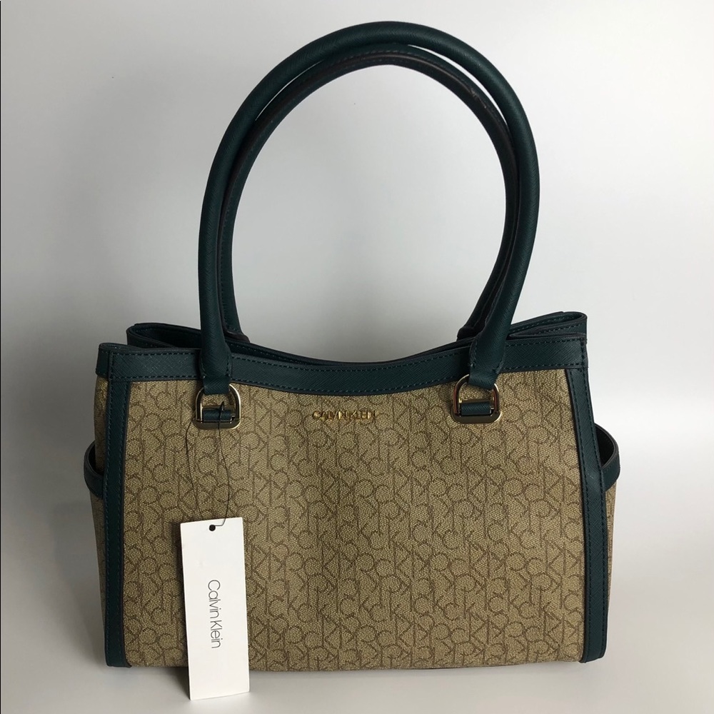 Calvin Klein Shoulder bag